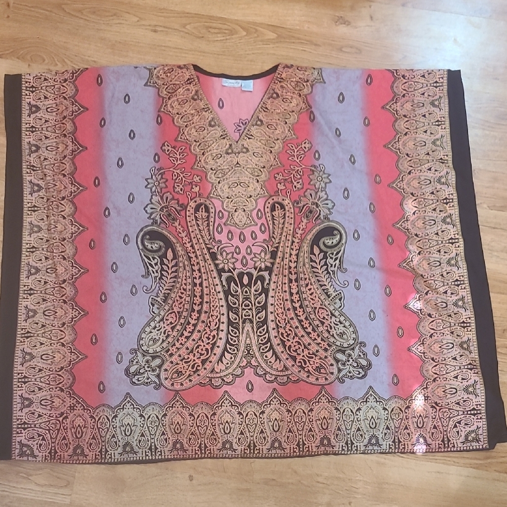 Elegant Pink and Black Kimono